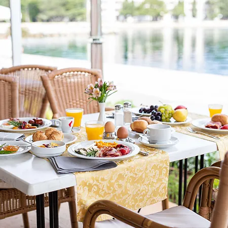 Brijuni Hotel Istra 3*