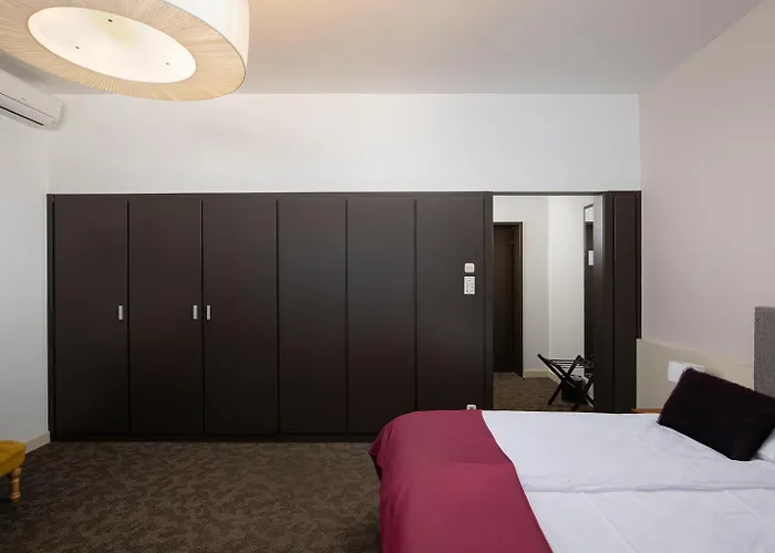 Brijuni Hotel Istra 호텔